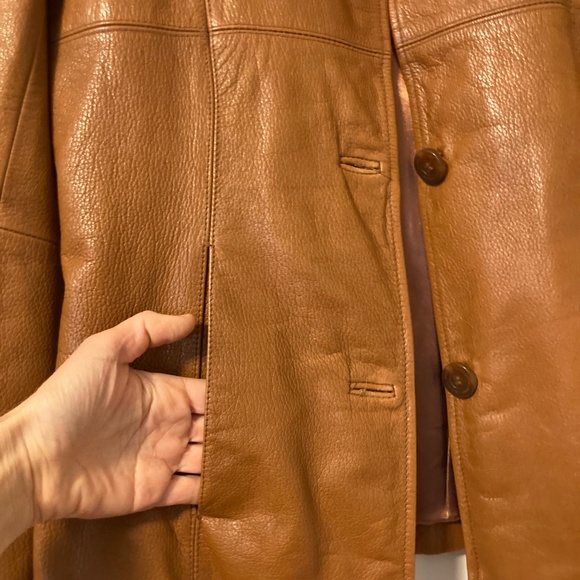Wonderful, soft leather coat - Picture 6 of 8